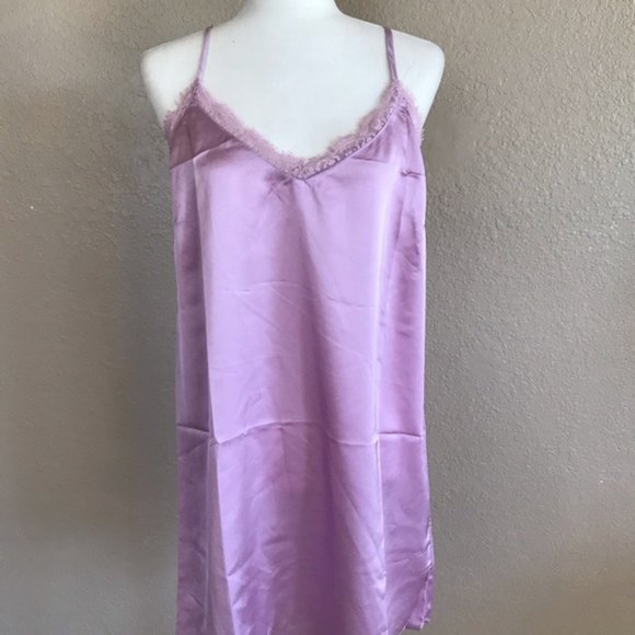 Francesca's | NWT Belora Lace Slip Dress - Picture 5 of 14